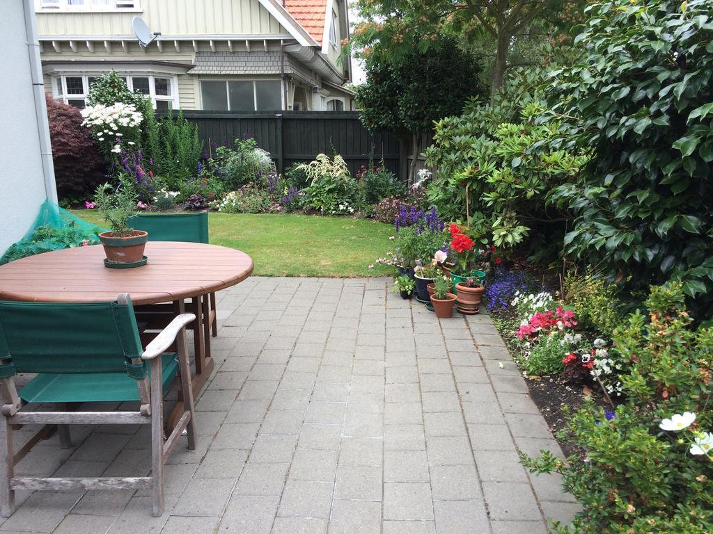Garden Bed And Breakfast Christchurch Ngoại thất bức ảnh